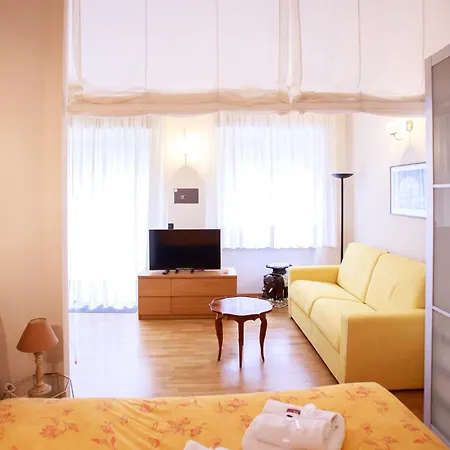 Sofia House With Private Parking Apartament *